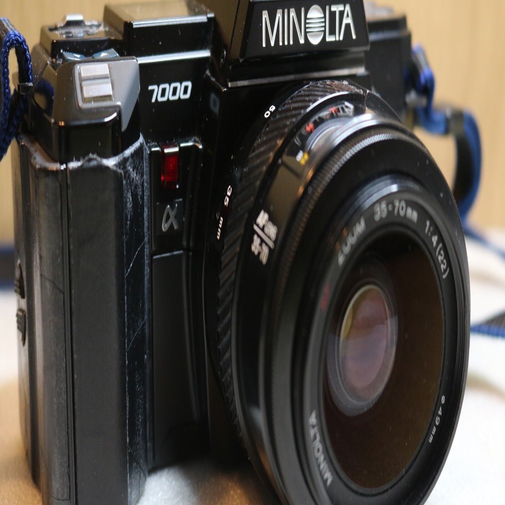 唯一無二のデザイン？ MINOLTA α7000｜Kaishi