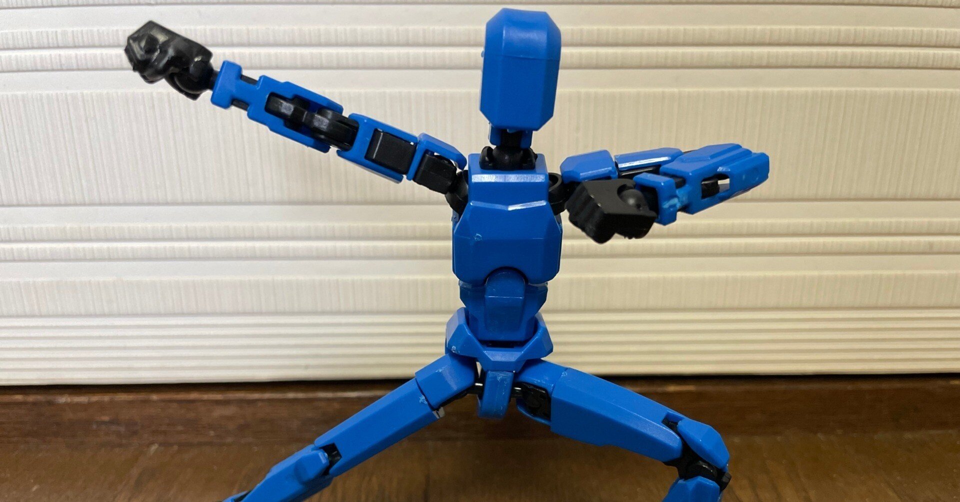 セリア 戦闘フィギュア（青）を組み立てた 5色完成！｜ExportControl
