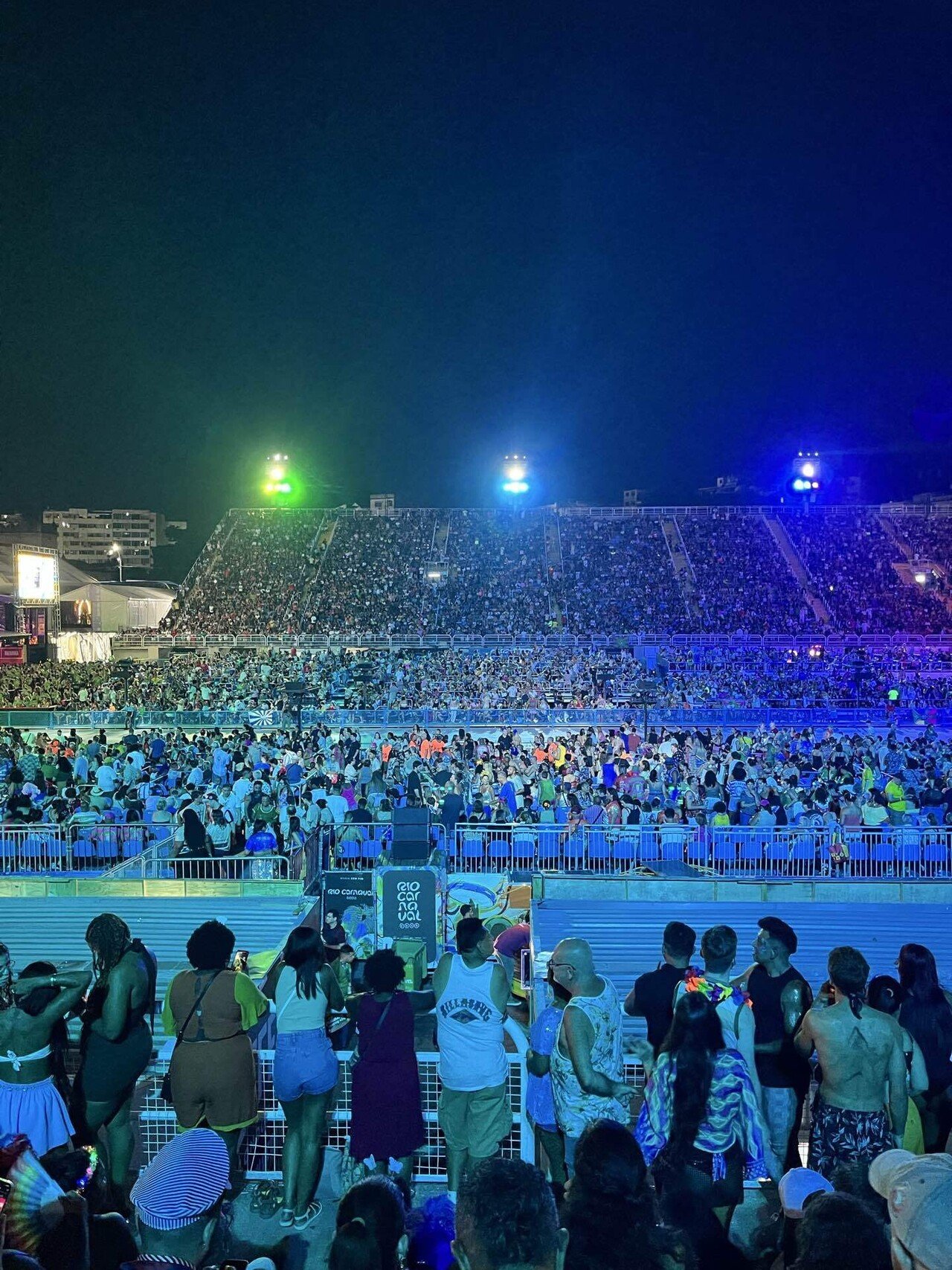 世界一周再出発day100「再びリオのカーニバルに参加」inブラジル｜みや