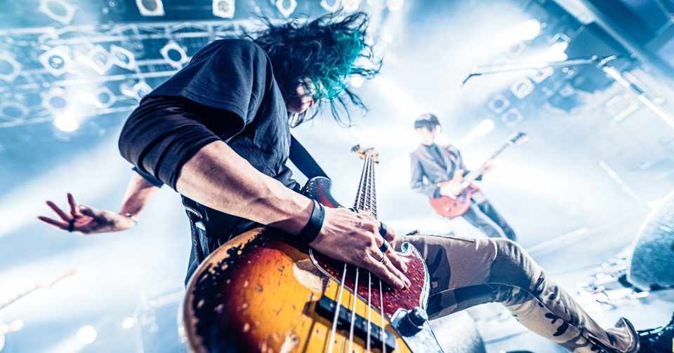 Pizza Of Death所属の実力派ロックバンド Suspended 4th 彼らの魅力と可能性に迫る 音楽情報バイラルメディア Evening Note
