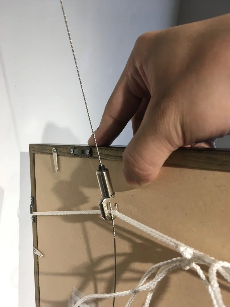 自宅でも職場でも 展示に使える便利なアイテム ワイヤーフック 近澤優 アーティスト 絵画 Note