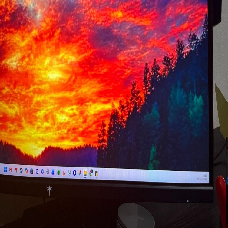 ゲーミングモニターを購入。WQHD、27インチ、200Hz、KTC。｜シイ