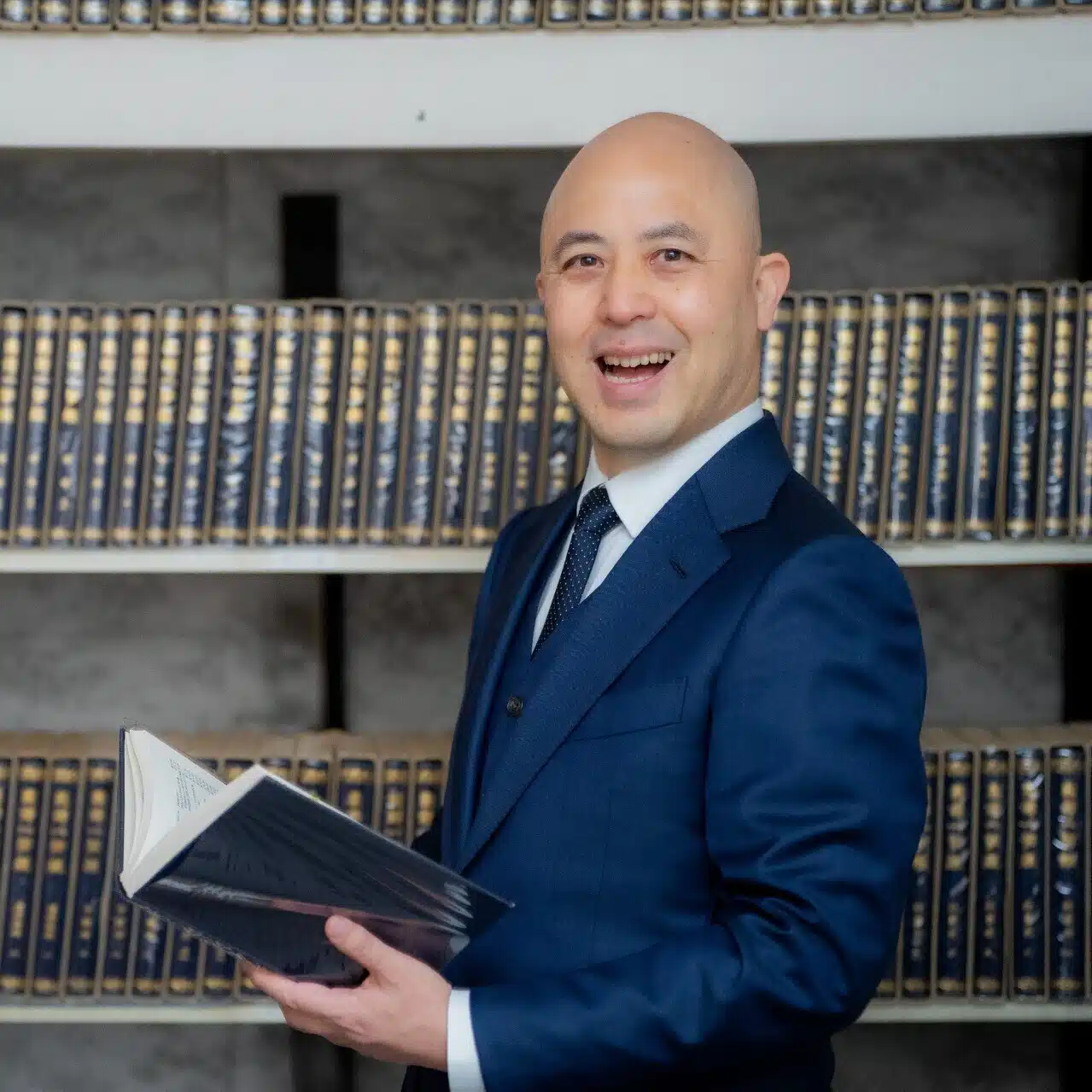 仏教ウェルビーイング【幸せの学校】存命で一切経読破した唯一のユーチューバー僧侶・三蔵おさじー筬島正夫