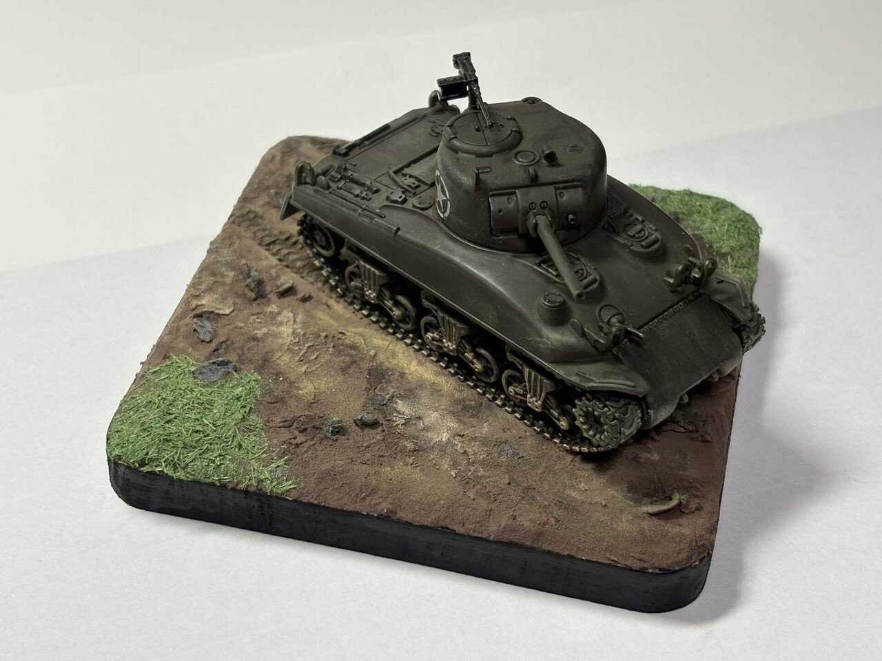 手のひらに戦車ジオラマを乗せてみよう ｜ko-ba