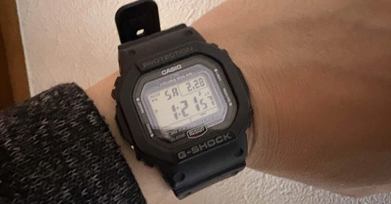 誰かG-SHOCK買って下さい。 ねえ、みんな。僕の愛用G-SHOCKを見てくれ！｜けまりん