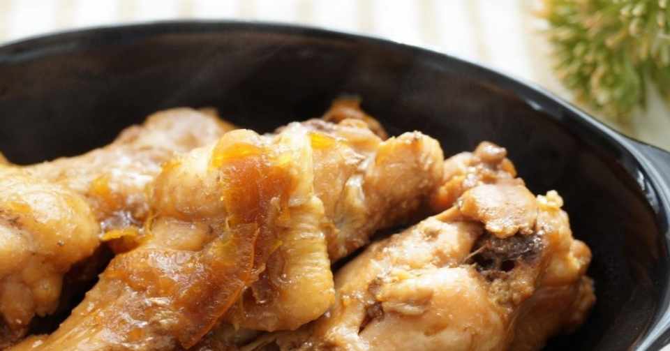 名店の手羽元の蒸し焼き作り方 パプリカでコラーゲンたっぷり肉料理格上げレシピ Mahiko Note