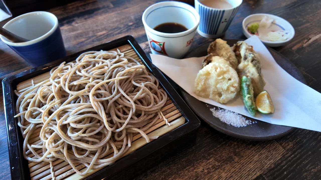 軽井沢の旅② 川上庵で牡蠣天ぷら蕎麦を食べる｜曖昧な鳥の旅行記