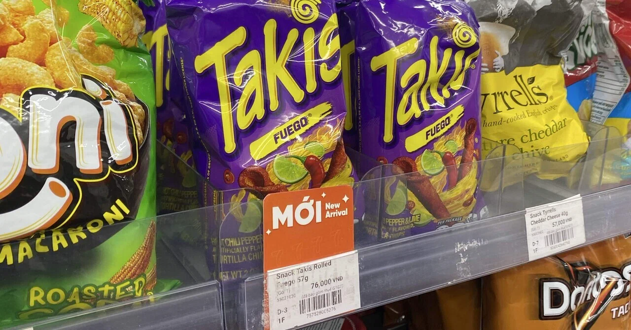 ベトナムセブン】Takis Fuegoを実食レビュー｜辛い×酸っぱいメキシコ発