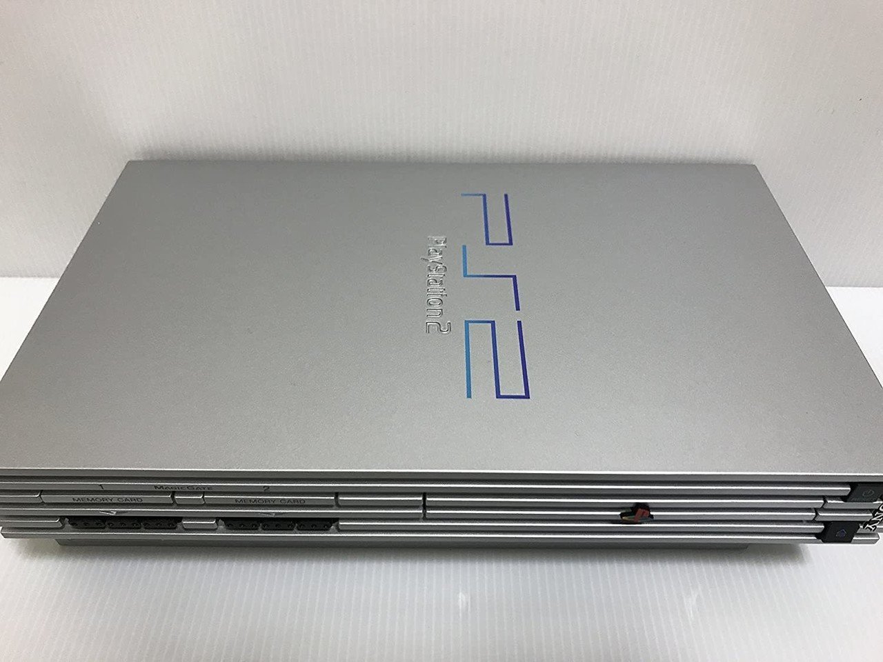 SONYの家庭用ゲーム機「プレステ2(PS2)」の種類と見分け方 SONYの家庭用ゲーム機「プレステ2(PS2)」の種類と見分け方