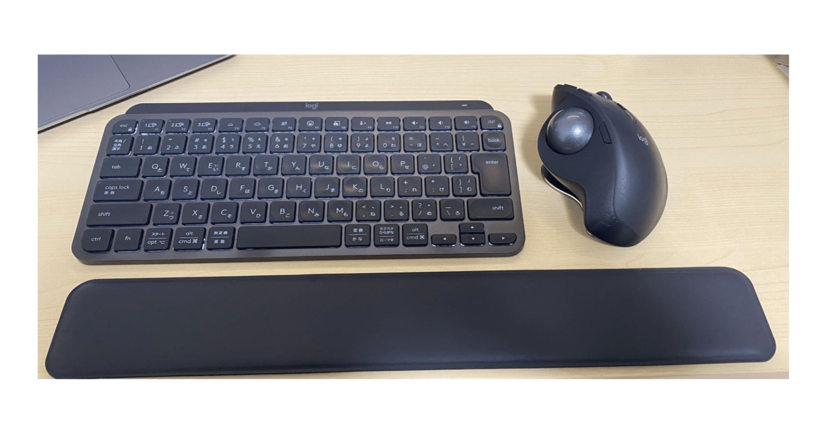 MX Keys Miniユーザー必見。ロジクール純正パームレストで変わる