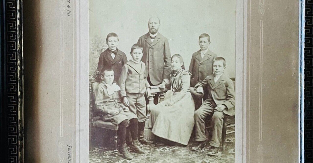 手探り鑑識録1 ヨーロッパの家族写真｜蘆山