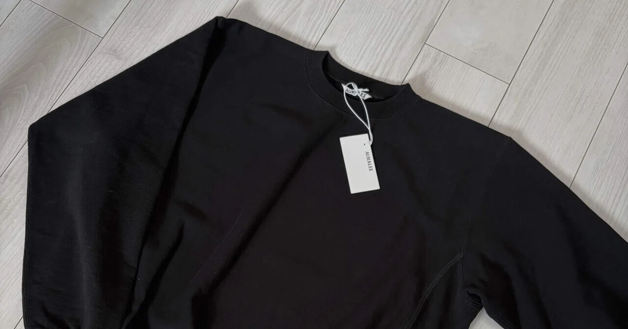 結局こういう服が一番着る】オーラリー定番スウェット購入レビュー 