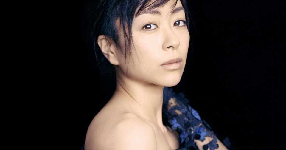 日本の いや 世界の歌姫 宇多田ヒカル の新曲 Time 変わらない唯一無二の歌声 進化し続けるアーティストとしての一作 音楽情報バイラルメディア Evening Note