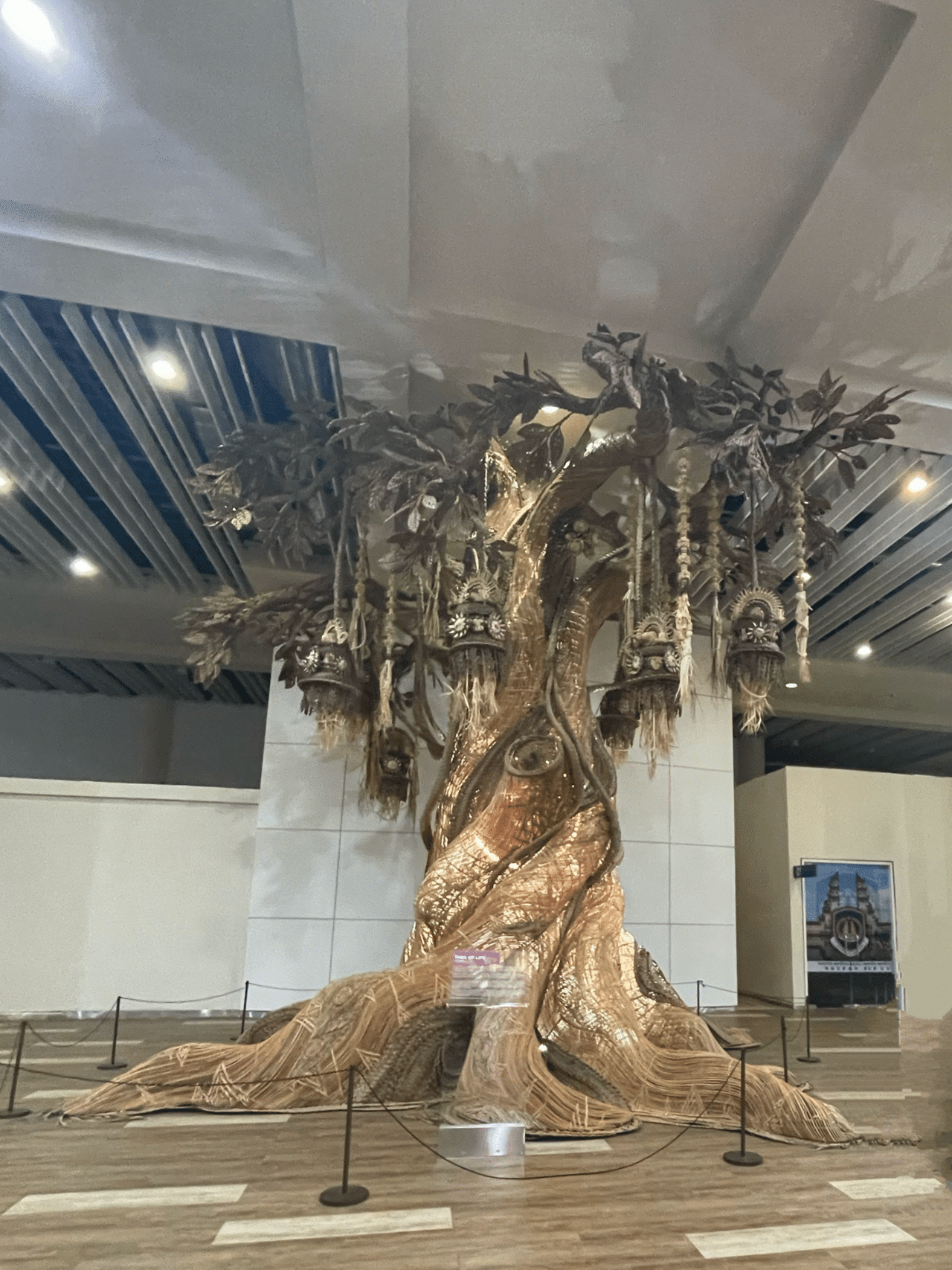 バリ女子旅 #2】バリの玄関口！イ・グスティ・ングラ・ライ国際空港に