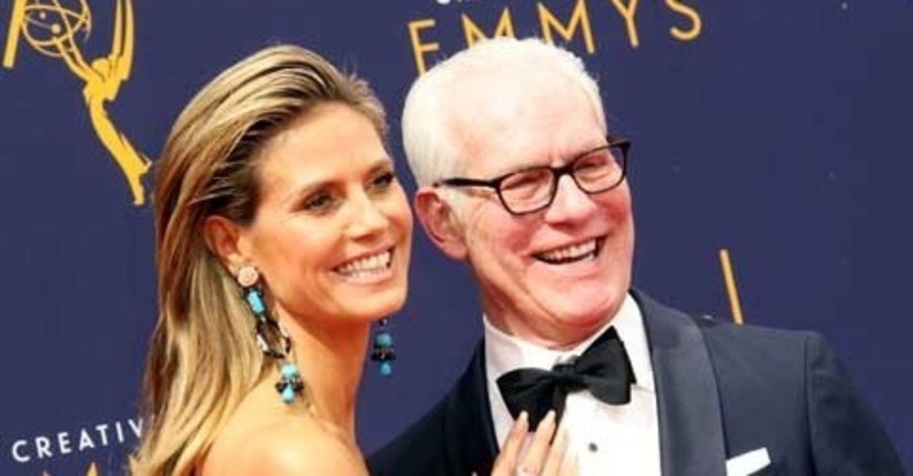 ハイディ クルムとティム ガン 紗窓ともえ Note