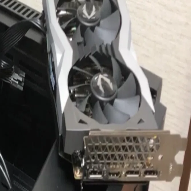 Note 81: 間違いだらけのPCパーツ選び(4)グラボ編｜Chihiro Fukazawa