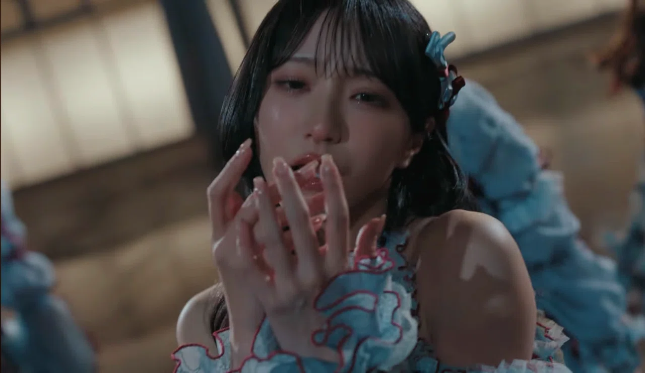 劇薬中毒』MV公開💊🥀｜ミケちゃん