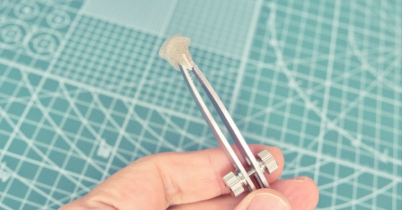 Tools for 'Vertical Dabbing': My Sponge Painting Stick Made with DC ...