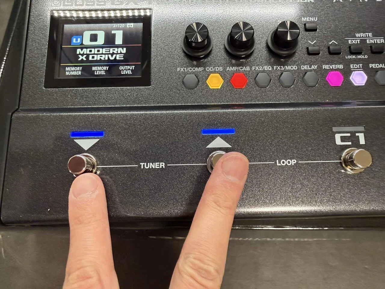 BOSS GX-1を購入。開封〜音出しまでファーストインプレッション