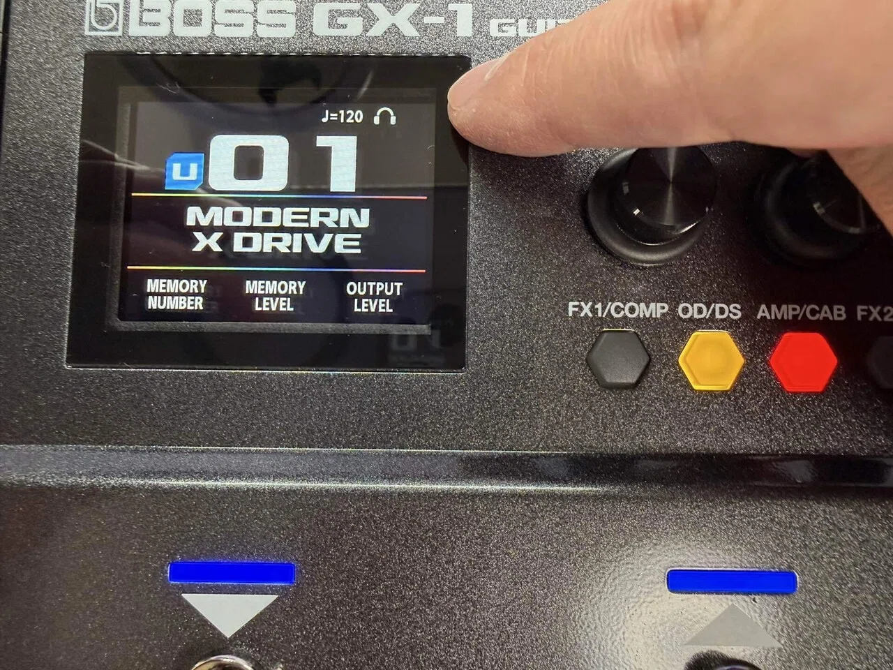 BOSS GX-1を購入。開封〜音出しまでファーストインプレッション