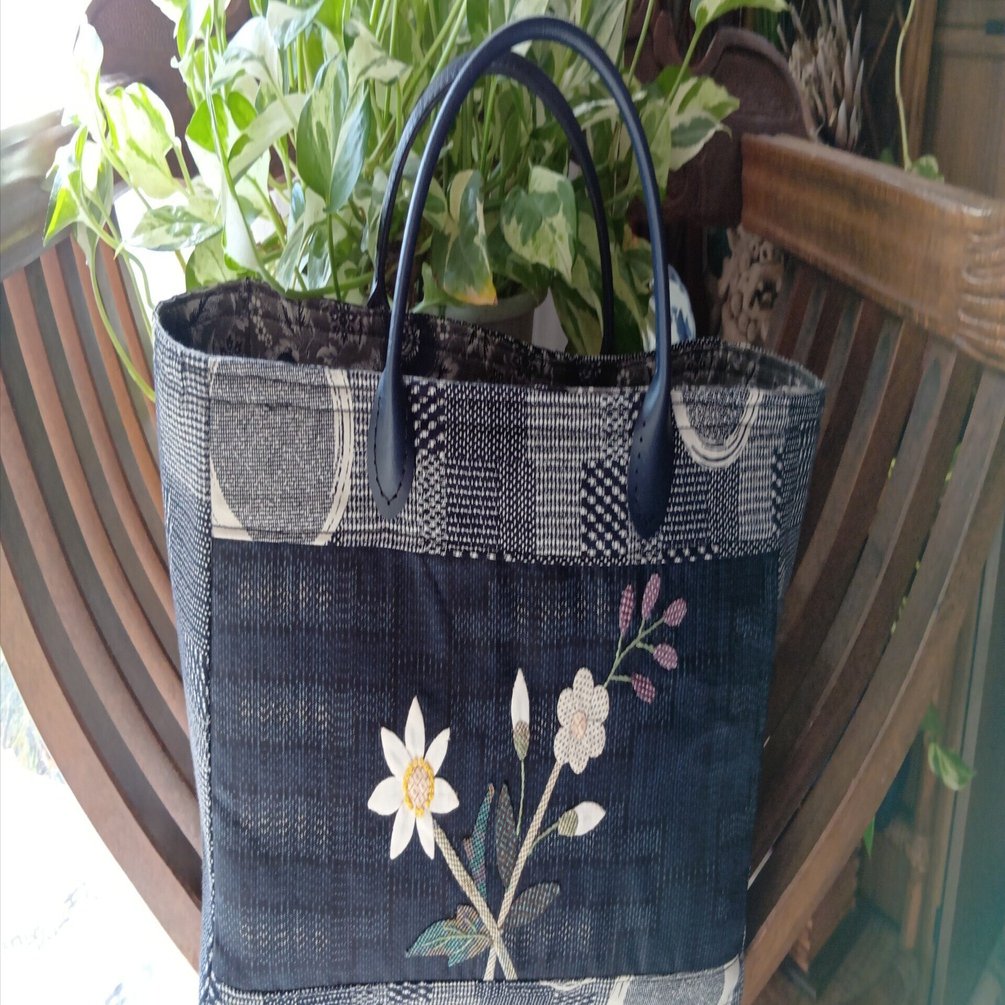 美を求める心 テクニックレッスン」 アップリケバック（大島紬を使って