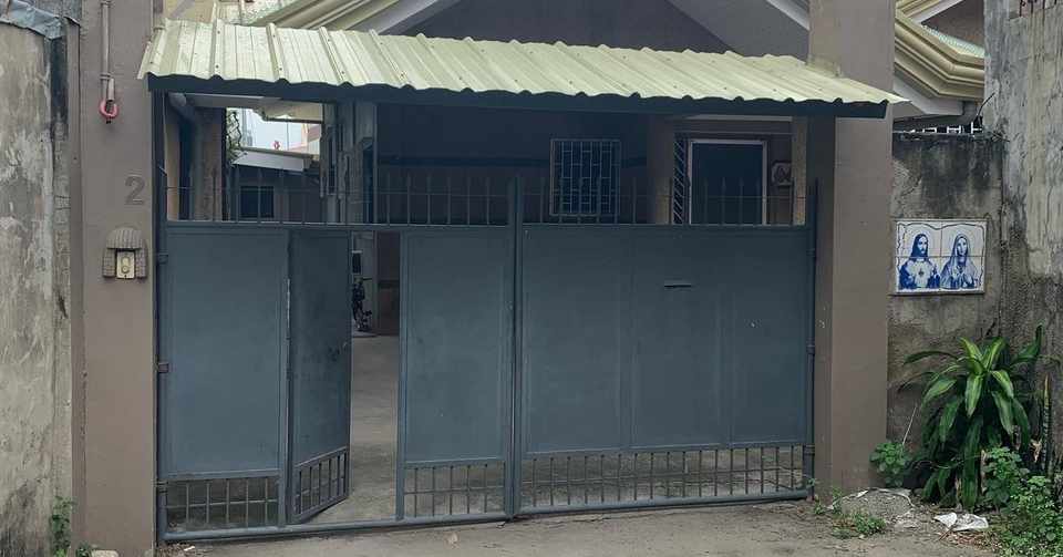 セブ島でのゲストハウスの作り方 家契約の時の話 Arakimotochika Note