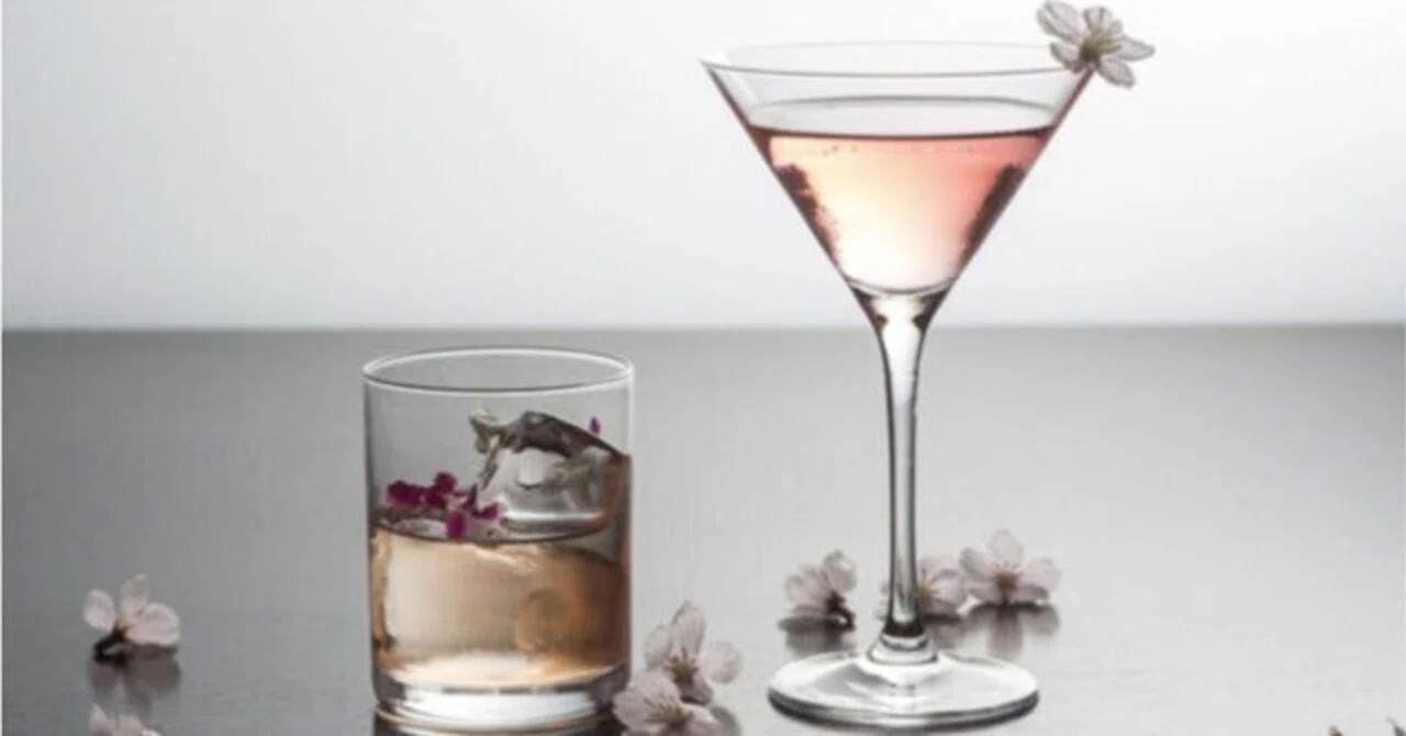 Brighten up your table with sake this spring. 3 
