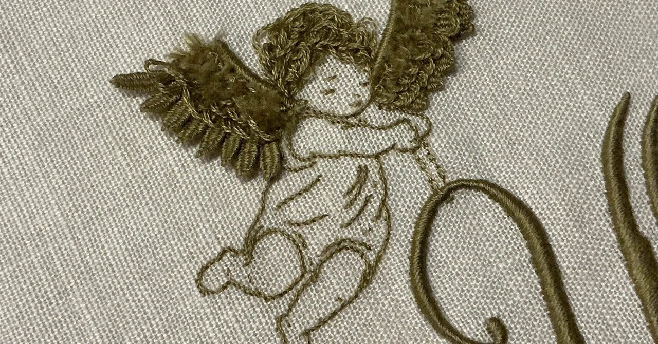 天使を刺繍デザインに加えると───｜刺繍デザイナー 福田彩