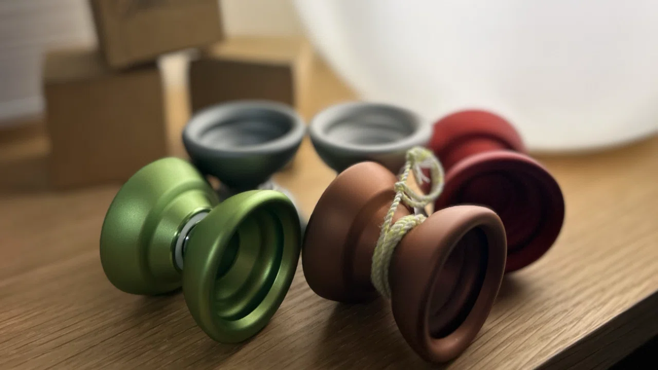 アトモス初のアンダーサイズ「Smol」｜atmos projects｜ヨーヨー