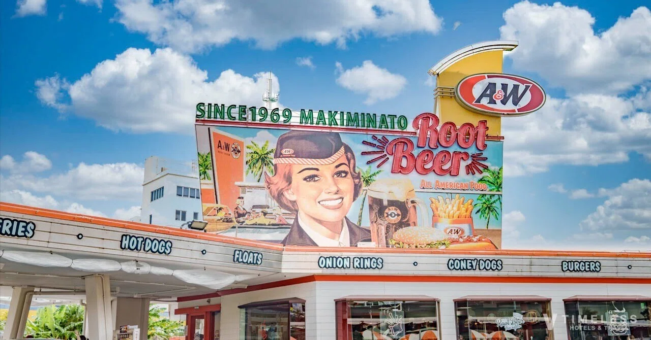 沖縄】50年代のアメリカへタイムスリップ。A&W 牧港店で味わう、レトロ