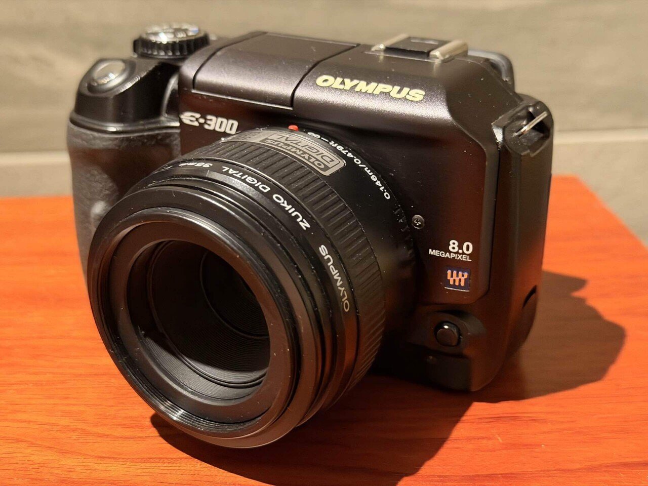 出直しオリンパス E-300｜アラン藤島