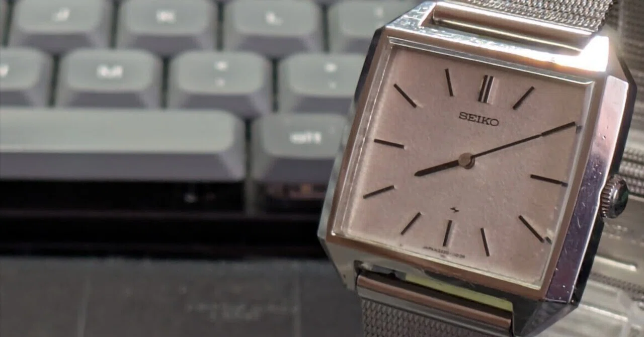 No.415 | Seiko | 2220-3340 | 風防型番をAIに探させた時計｜とある猫好き