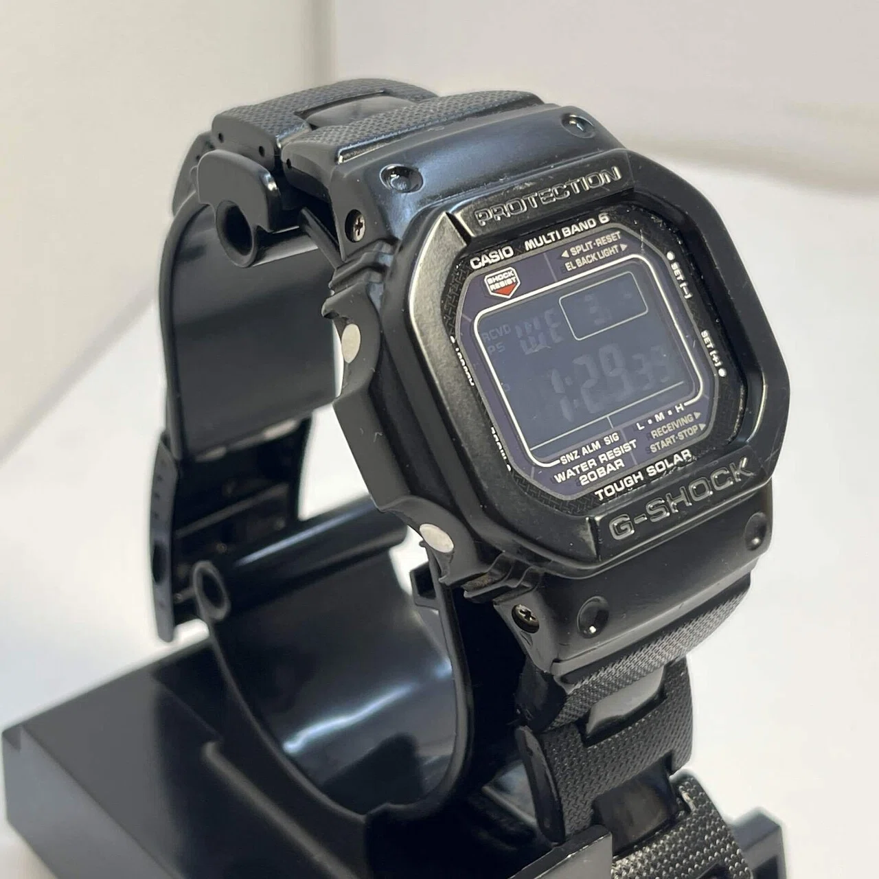 レビュー】究極の機能美。G-SHOCK「GW-M5610BC-1JF」が大人に選ばれる