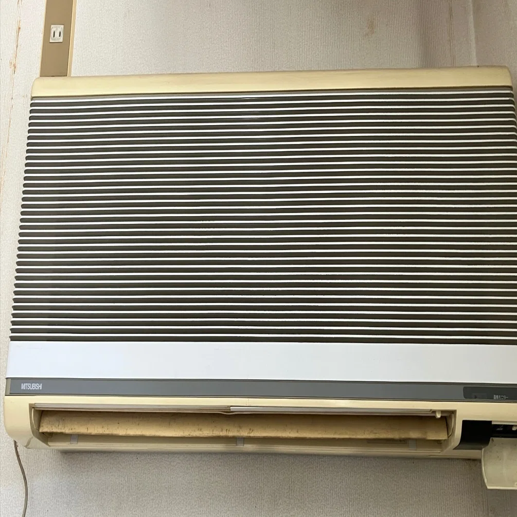 季節、空調家電 エアコン3台取り外しと買取り