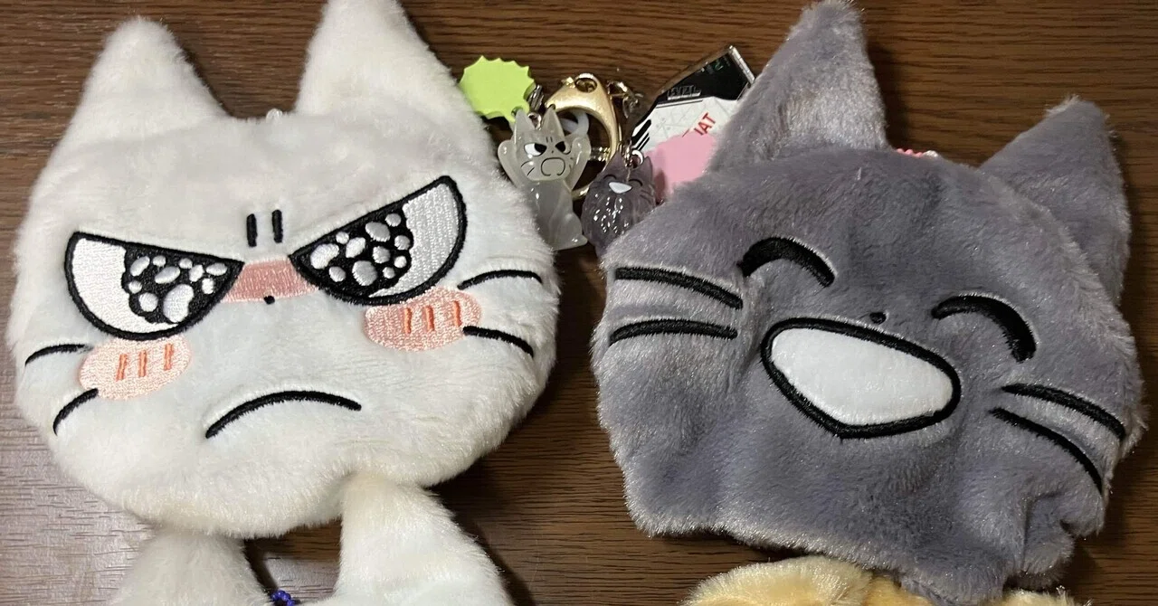 CUNEのくるくるショルダーポーチネコ科　グレー CUNEのくるくるショルダーポーチネコ科 グレー CUNE うさぎ型ポーチ