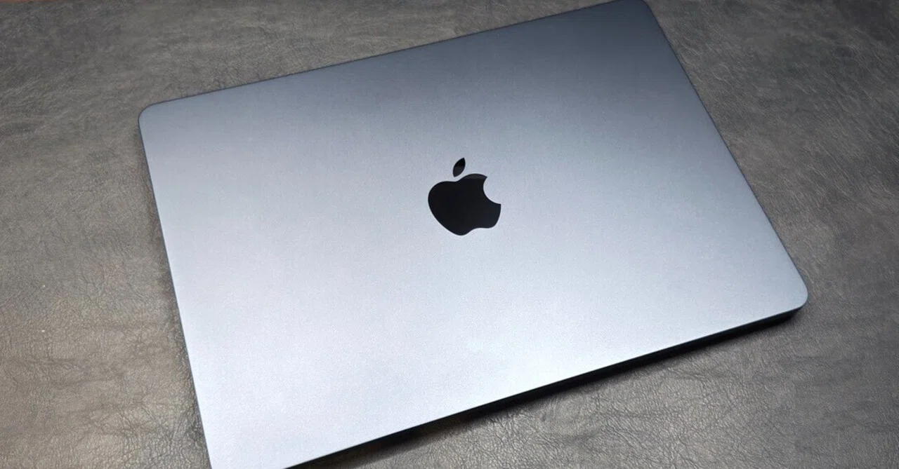 ふわりり 古いMacbook＋色々 017 ジャンクで格安入手した古いMacBookモデル7,1分解修理 このMacBook