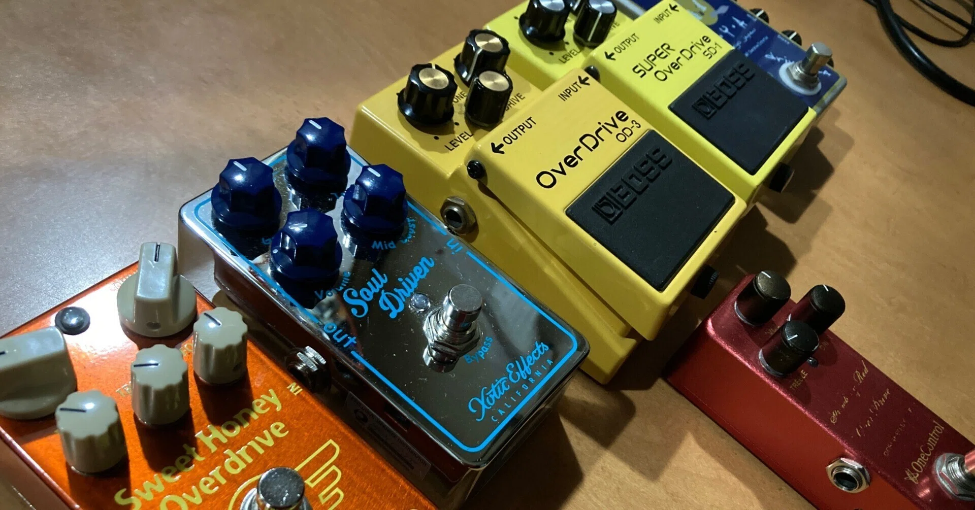 Strawberry Red Overdriveへのブースター・テスト~その2~|Izo Strawberry Red Overdriveへのブースター・テスト~その2~|Izo