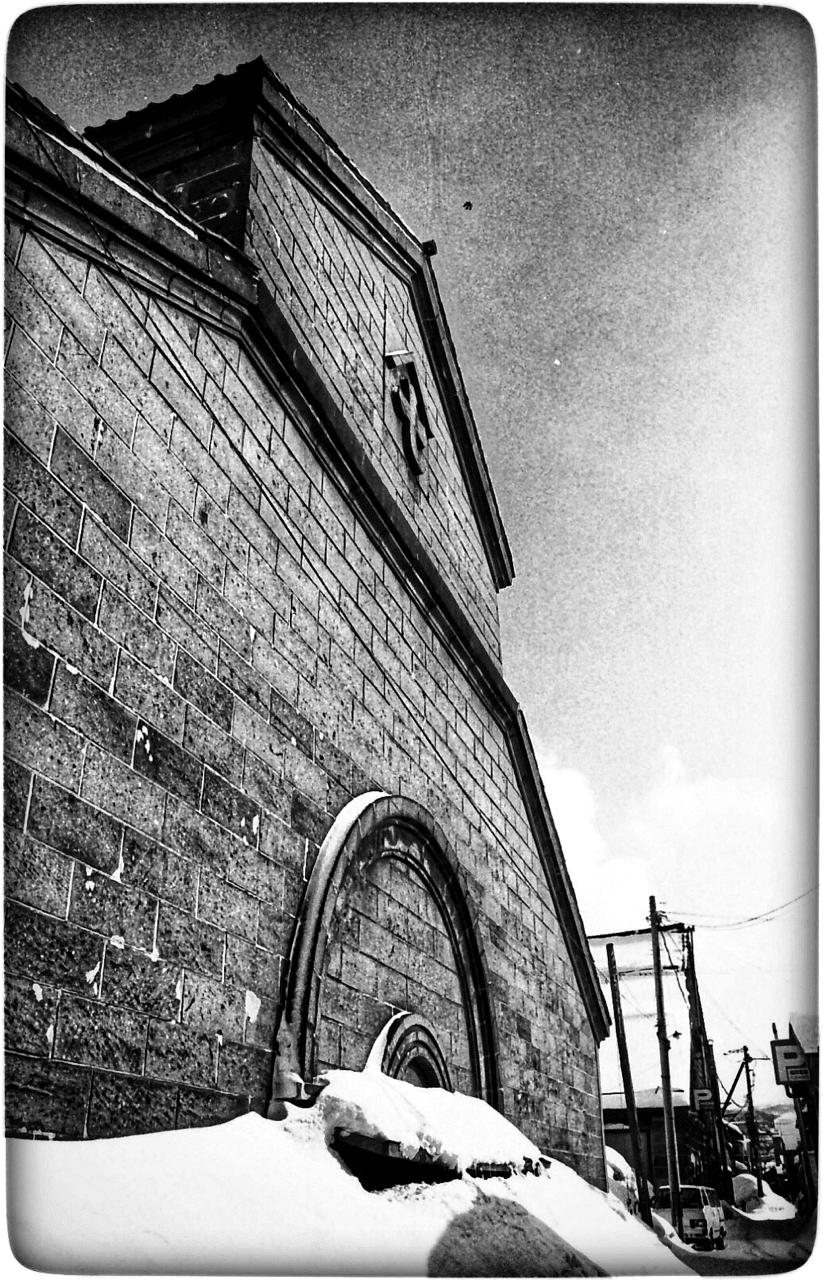 ただただ郷愁に煤けた街だった小樽 1982年/1986年｜ナカムラ_風呂屋の煙突