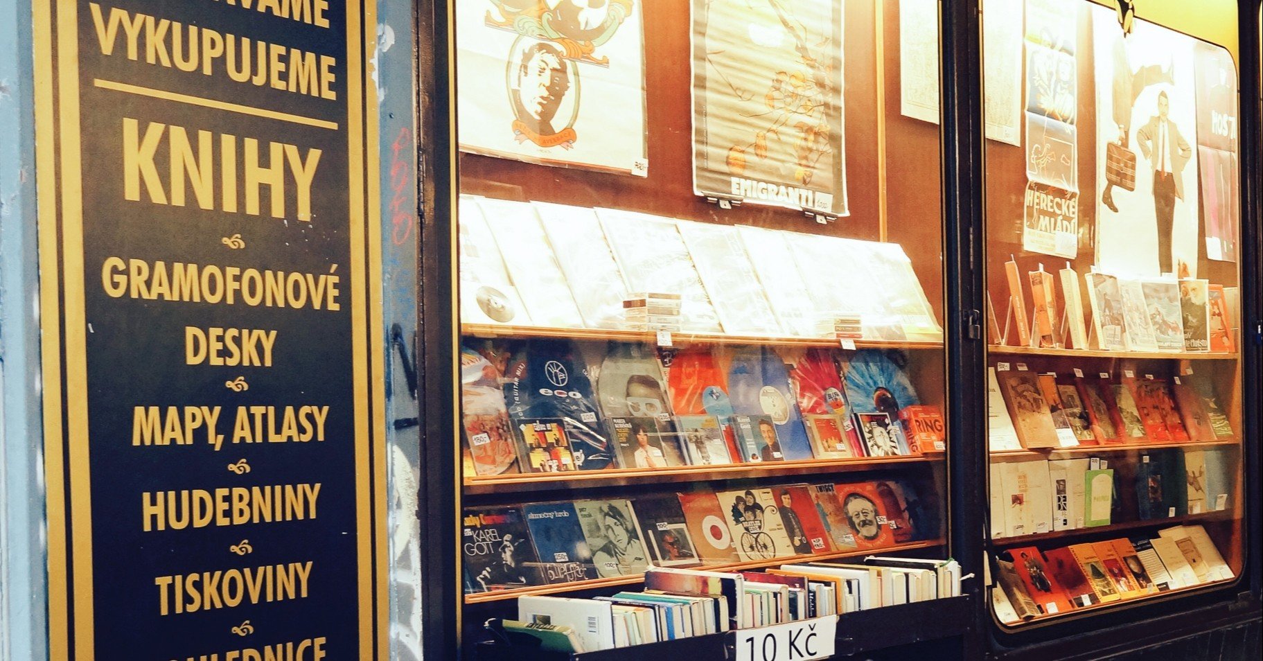 チェコ絵本海外買い付けの旅｜タバネルブックス