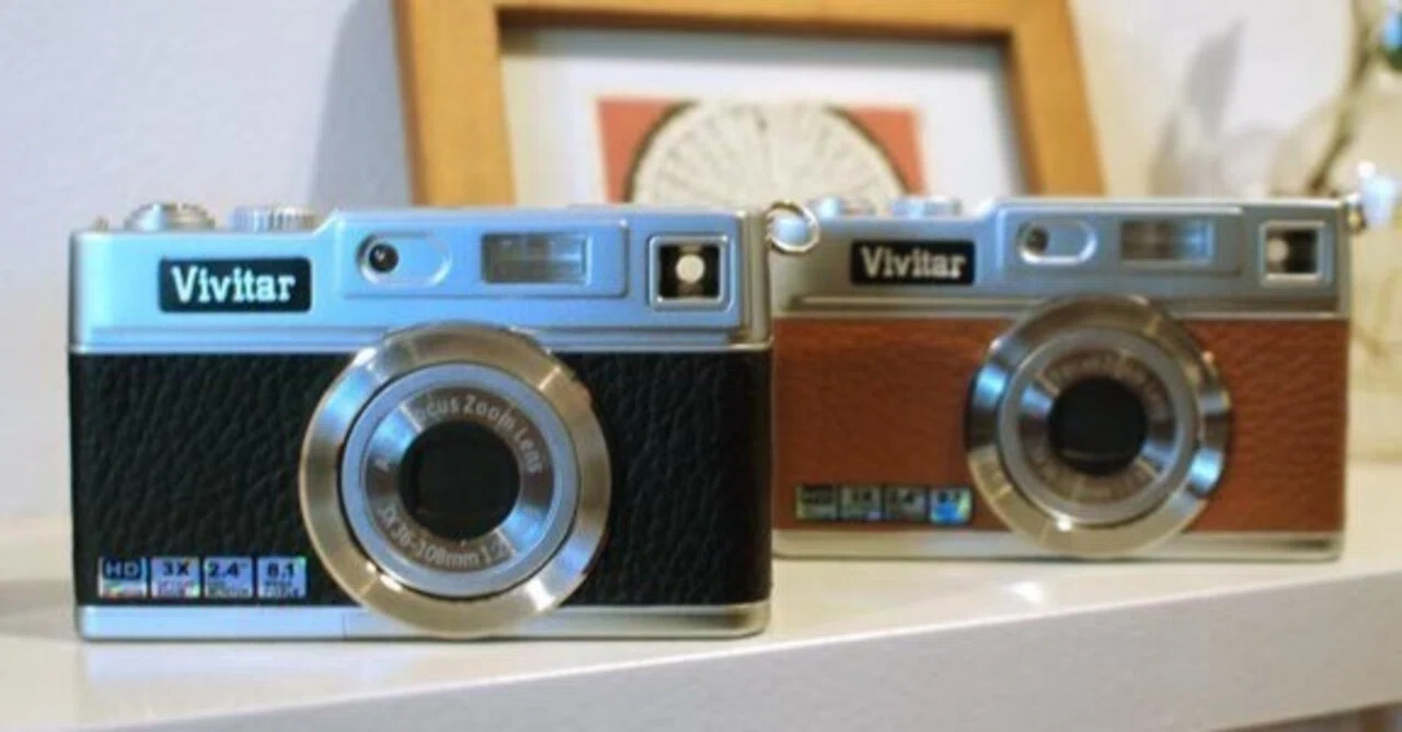思い出のデジカメ⑧ Vivitar ViviCam 8027｜タケ