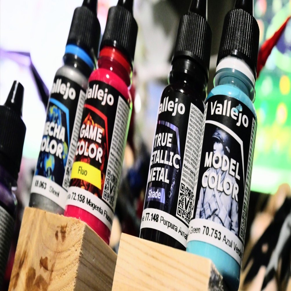 🧪 ファレホ塗料の種類と特徴ガイド｜ハジメ