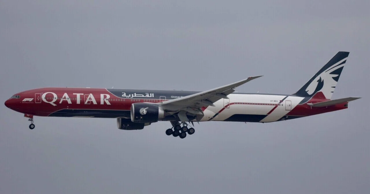 カタール航空 B777-300ER F1特別塗装機 モデルプレーン カタール航空のF1塗装機と、いくつかの特別塗装機｜たっきー