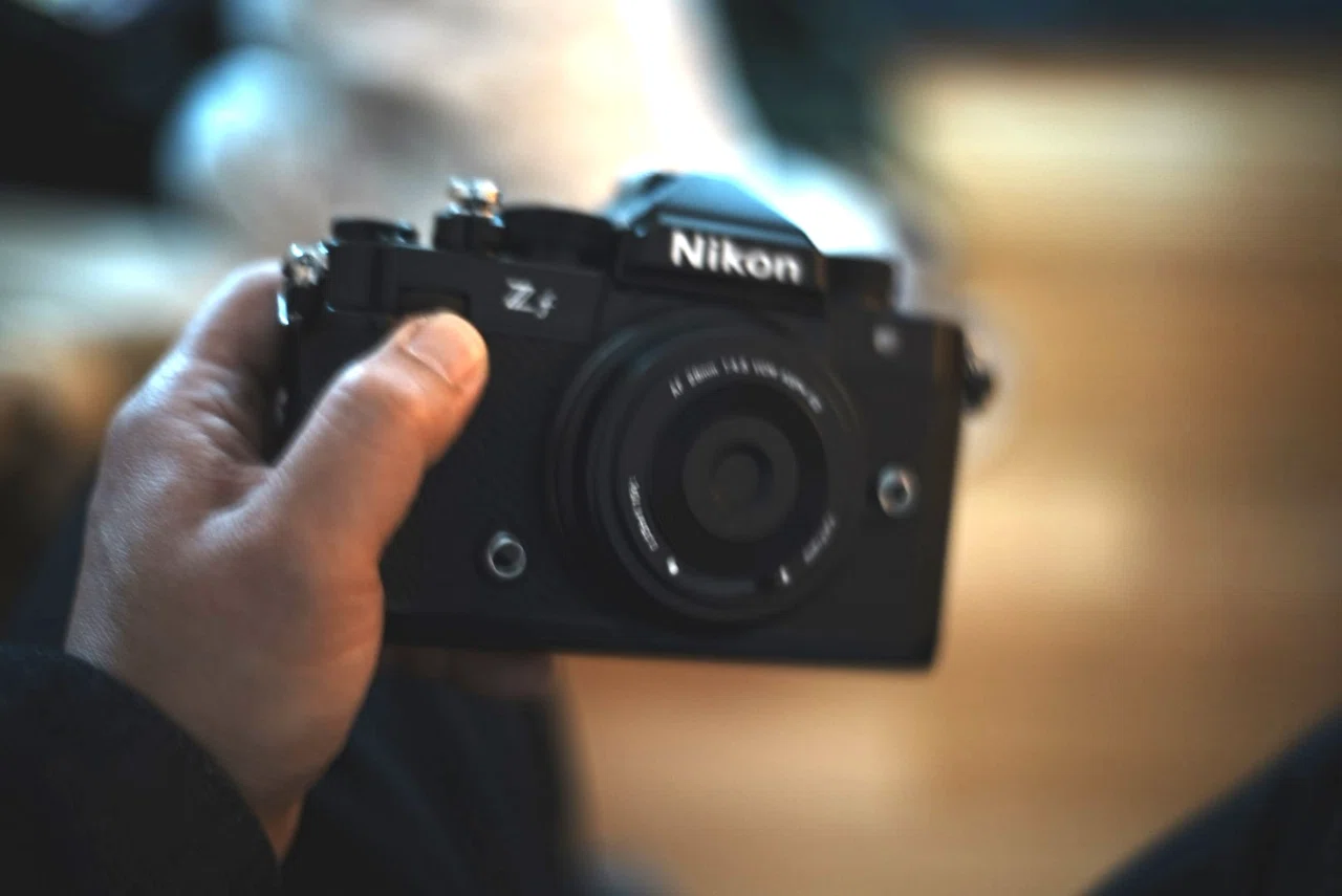 VILTROX 28mm F4.5は「ちょうどいい」パンケーキレンズだった｜TAKU