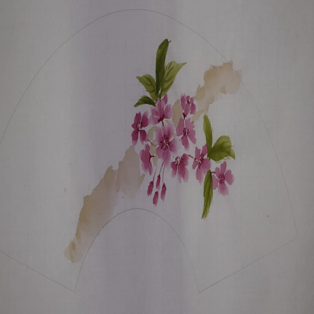 水墨画・桜を扇形の作品に｜t-miura