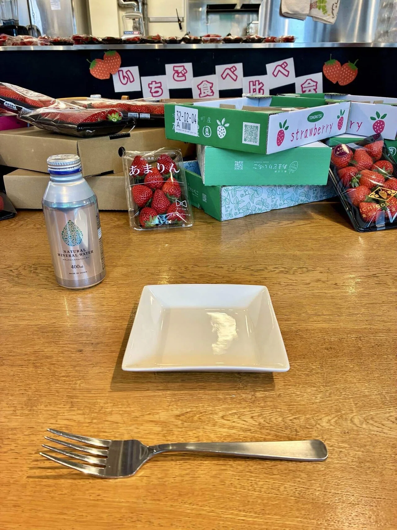 いちご記録2いちご食べ比べ会といちご狩り｜三月うさぎ