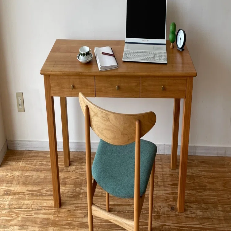 Starting a New Life with 'Lifetime' Furniture｜La Vida（ラ・ビーダ