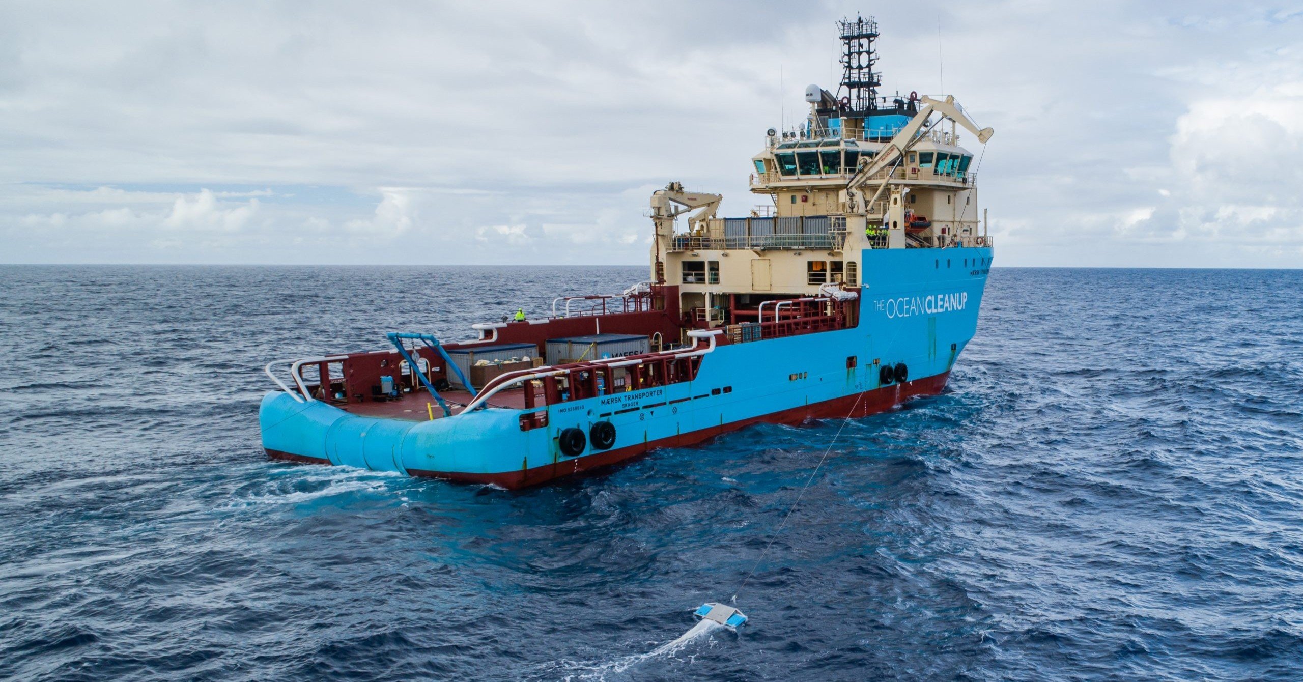 海に現れた巨大プラスチック回収機｜Mizuho | Gift Discovery Therapist