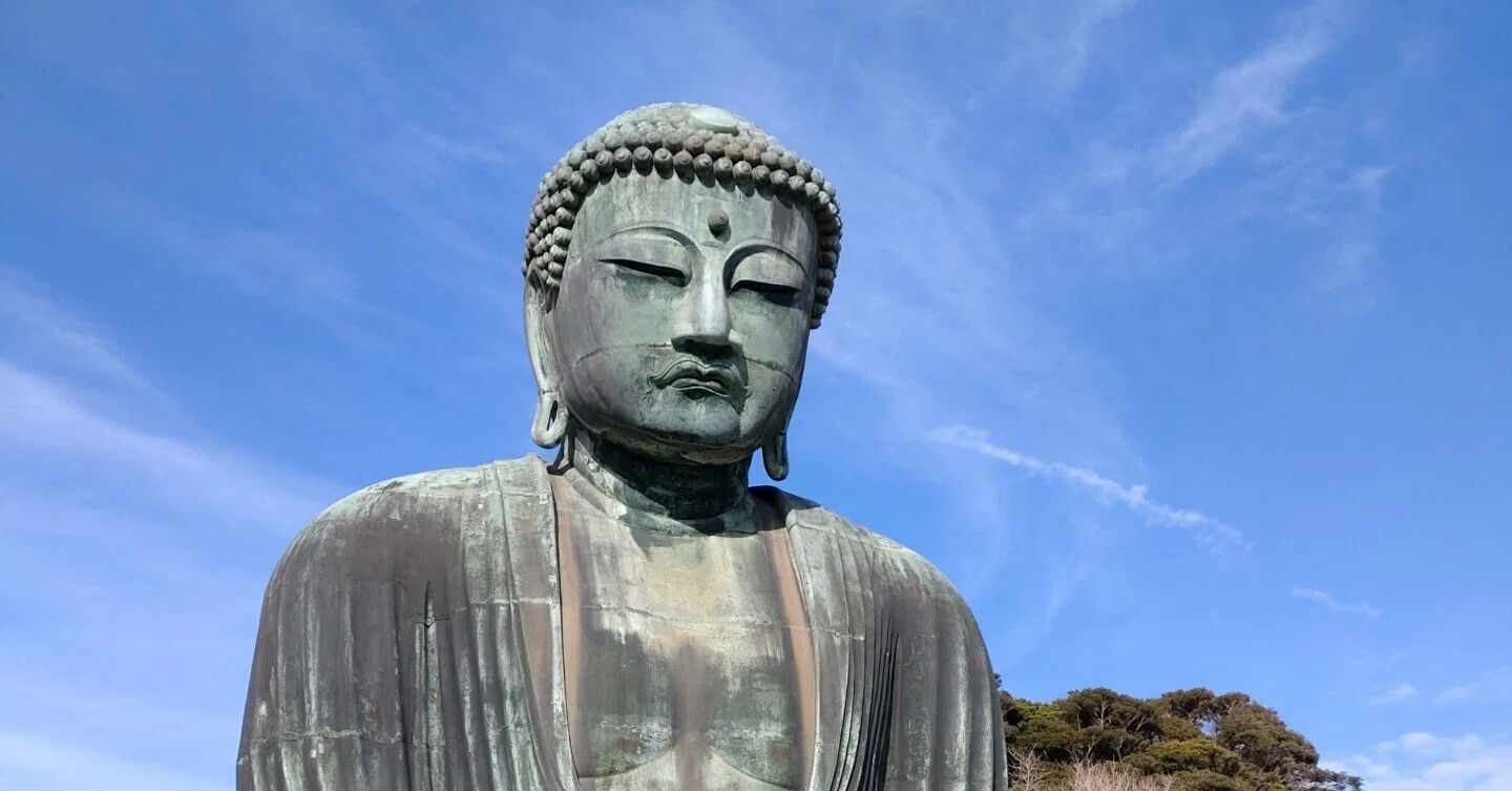 江ノ島の岩屋から鎌倉大仏へ。江ノ電でつながる午後の旅（2023年1月