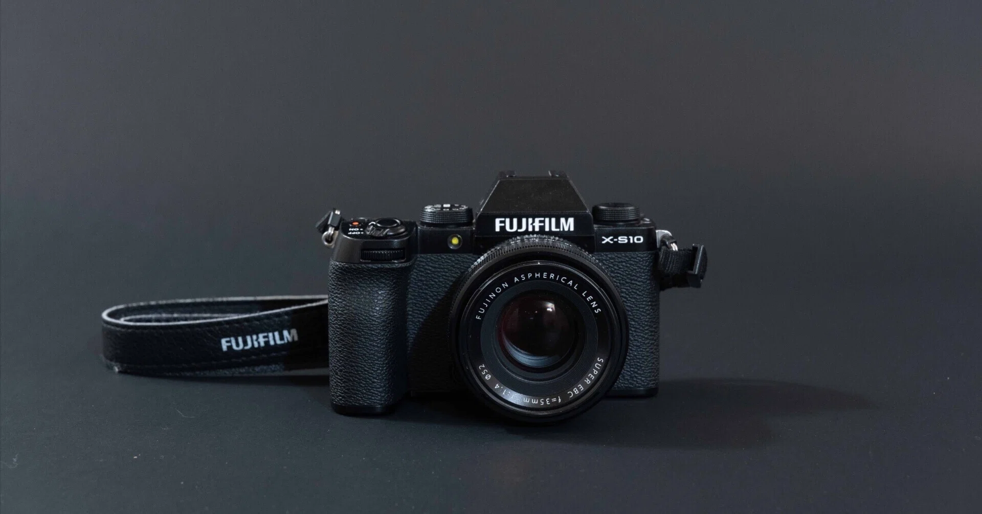 フィルムシミュレーション、フジよりサクラカラーぽいね。FUJI X-S10で