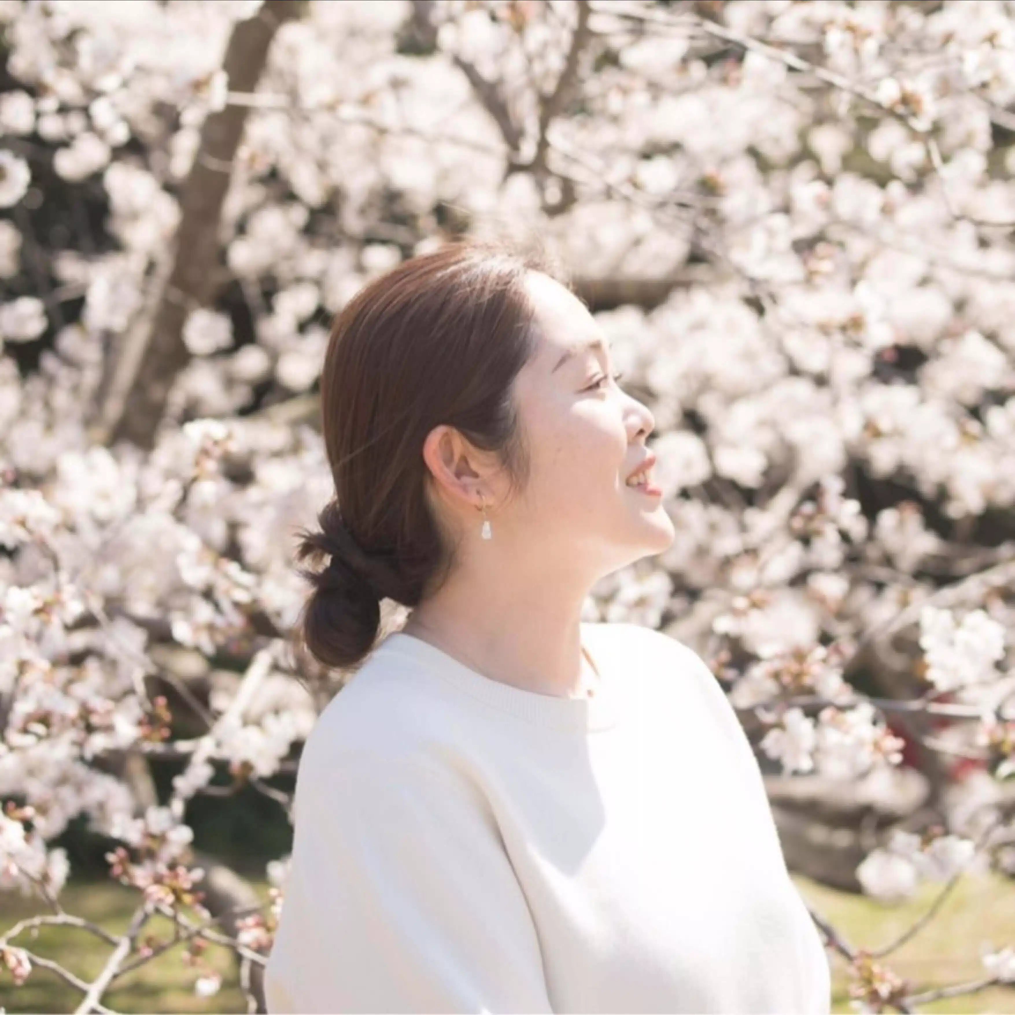 河野 麻衣
